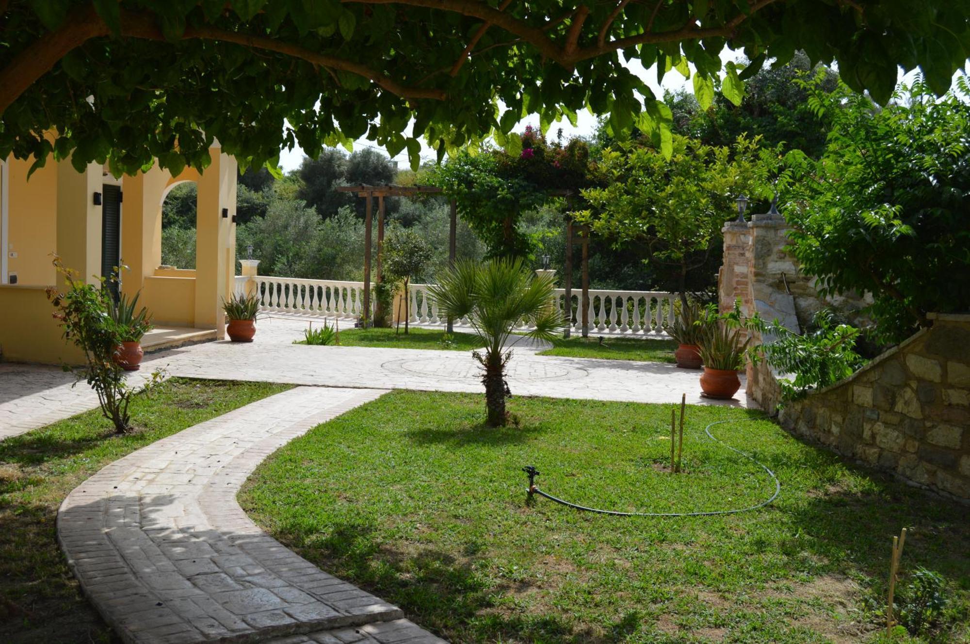 Villa Elena Marathiász Kültér fotó